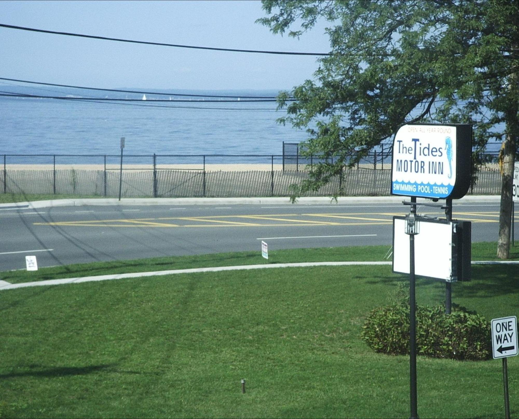 Tides Inn At Stehli Beach Locust Valley Exterior photo